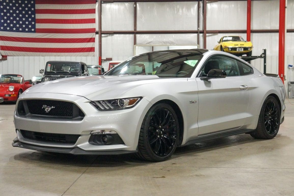 Ingot Silver 2015 Ford Mustang