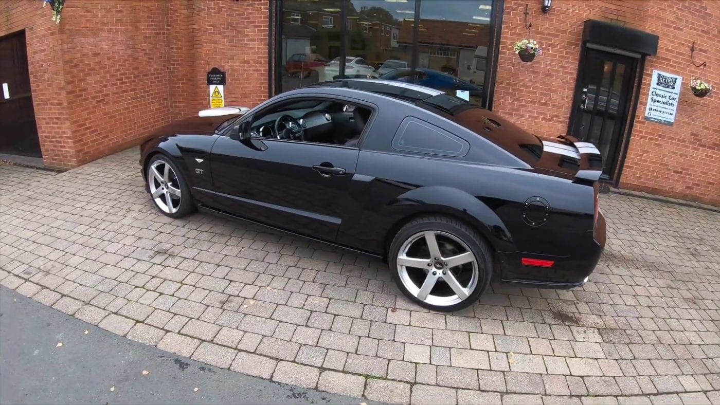 Video: 2007 Ford Mustang 4.6 V8 GT POV Test Drive - Mustang Specs